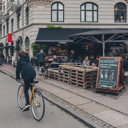 Lägenhet Cozy In Sophisticated Frederiksberg Köpenhamn